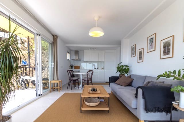 salon cuisine appartement a vendre espagne moyenne