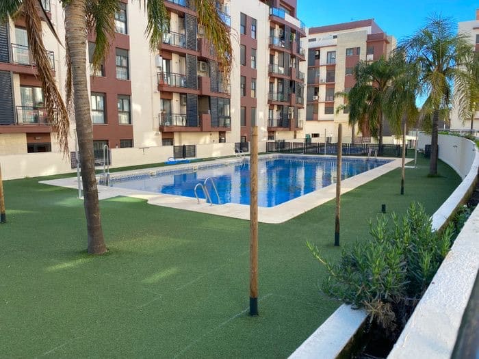 tu oasis en mairena piso con piscina padel garaje trastero y lavadero en urbanizacion hermanas piso en residencial con piscina y zonas deportivas