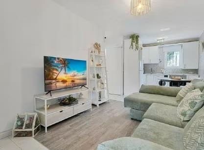 017dc4b7 5b00 4e09 a469 a5859d7a403e moyenne