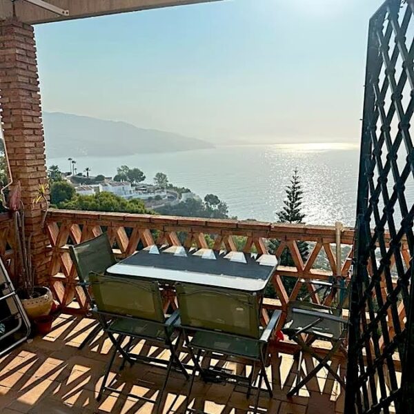 terrasse vue mer grenade