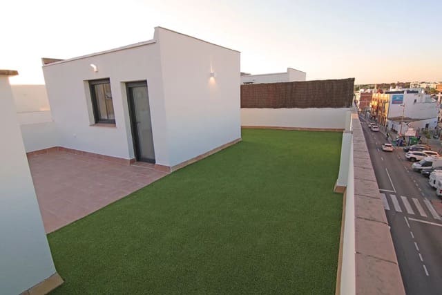 Terrasse d'un ático à vendre à Dos Hermanas près de Séville
