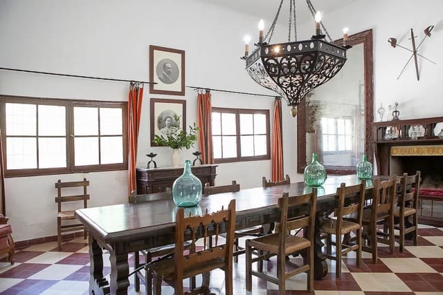 Salon La Puebla del Rio