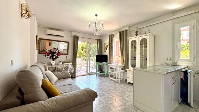 Salon appartement benalmadena licence touristique